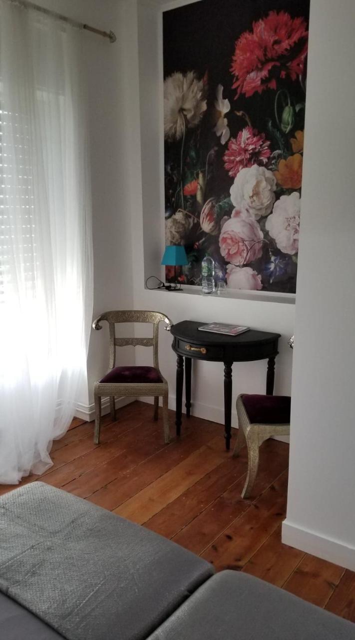 La Maison Blanche ブライ・エ・サン・リュス エクステリア 写真