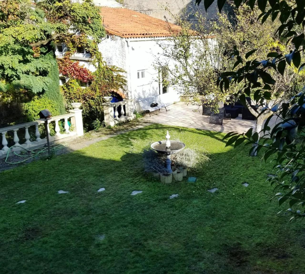 La Maison Blanche ブライ・エ・サン・リュス エクステリア 写真